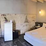 Borgo Alveria * Villa Vela