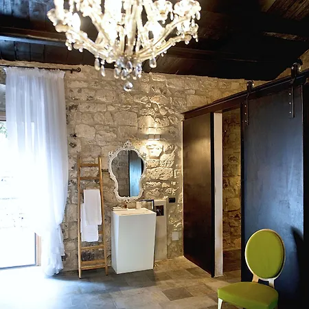 Borgo Alveria *