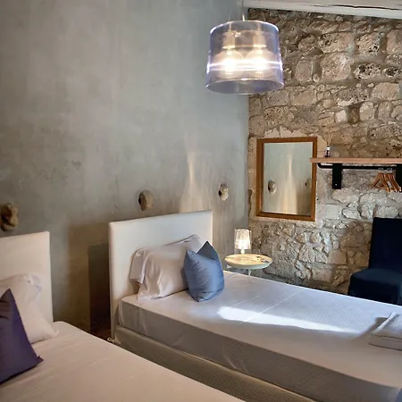 Landhuis Borgo Alveria Villa Vela