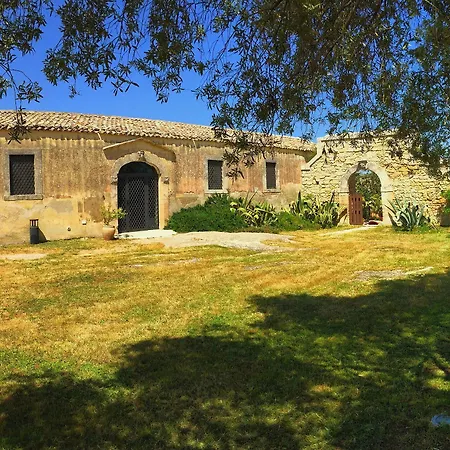 Borgo Alveria * Villa Vela